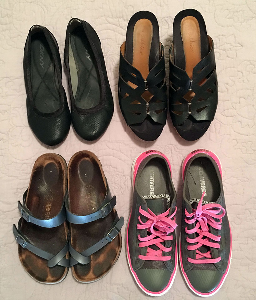 capsule-wardrobe-europe-vacation-shoes